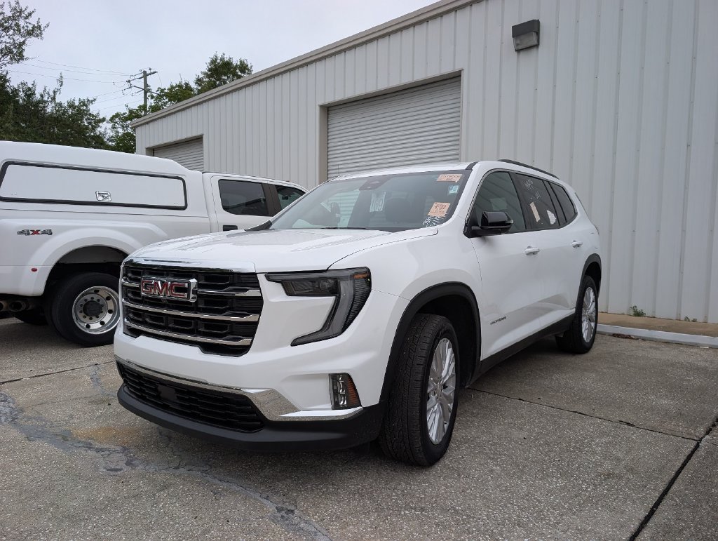 2026 GMC Acadia