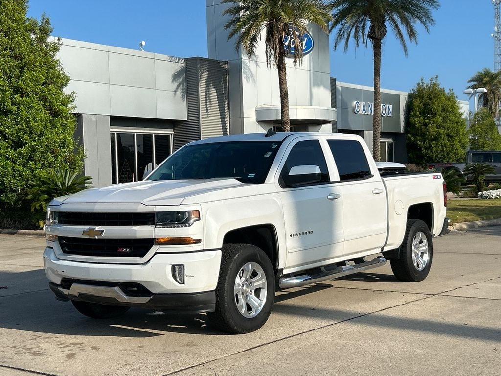 Used 2018 Chevrolet Silverado 1500 LT Truck Crew Cab