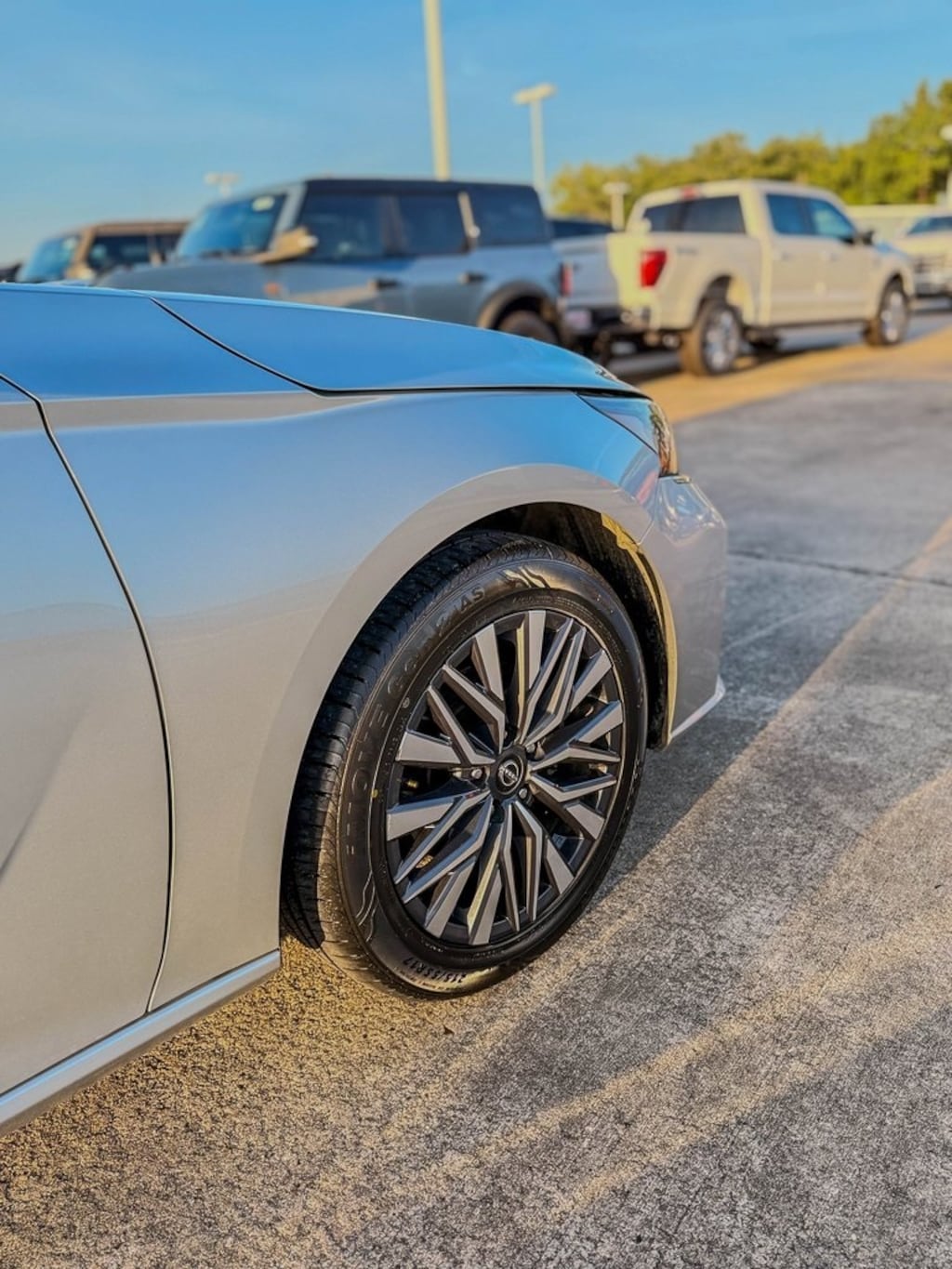 Used 2024 Nissan Altima 2.5 SV Sedan