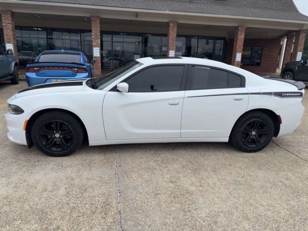 Certified 2020 Dodge Charger SXT SEDAN