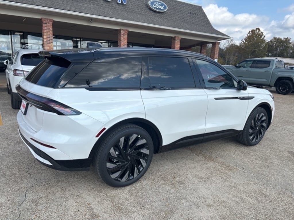 New 2026 Lincoln Nautilus Reserve SUV