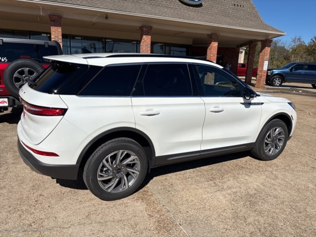 New 2026 Lincoln Corsair Premiere SUV