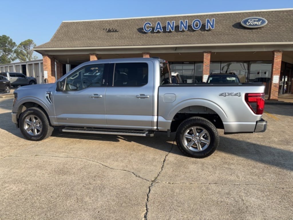 Certified 2024 Ford F-150 XLT CREW CAB TRUCK