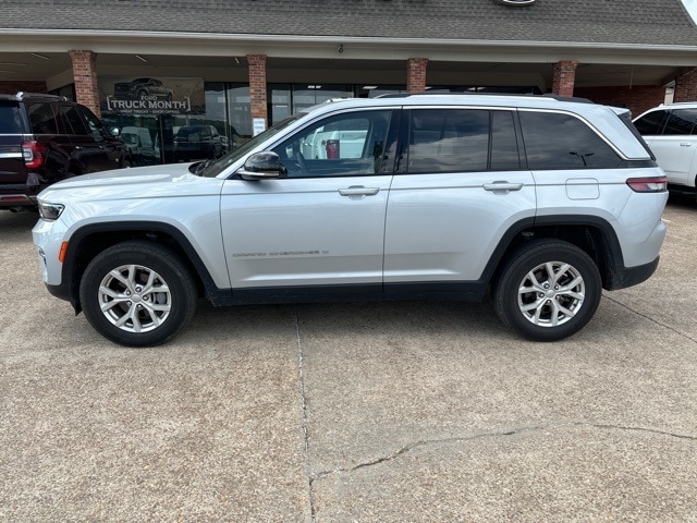 Used 2023 Jeep Grand Cherokee Limited with VIN 1C4RJHBG2P8760570 for sale in Starkville, MS