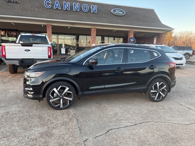 Certified 2022 Nissan Rogue Sport SL with VIN JN1BJ1CW0NW486425 for sale in Starkville, MS