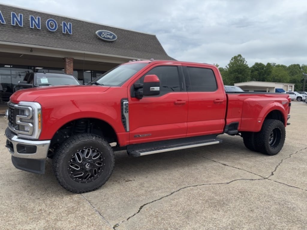 Certified 2023 Ford F-350 Lariat Super Duty CREW CAB LONG BED TRUCK