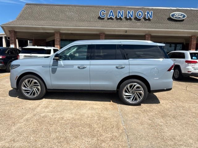 2026 Lincoln Navigator Reserve - Photo 3
