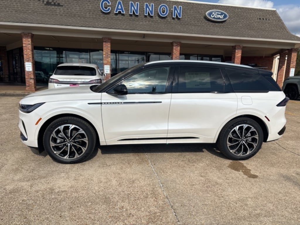 New 2026 Lincoln Nautilus Reserve SUV