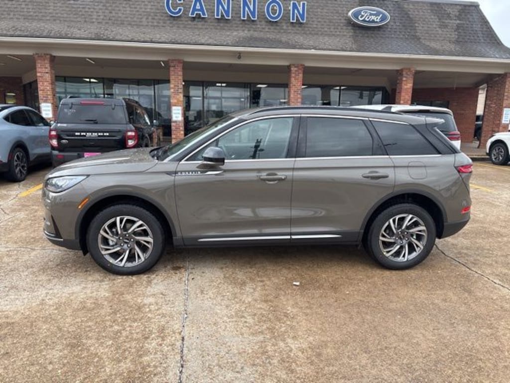 New 2026 Lincoln Corsair Premiere SUV