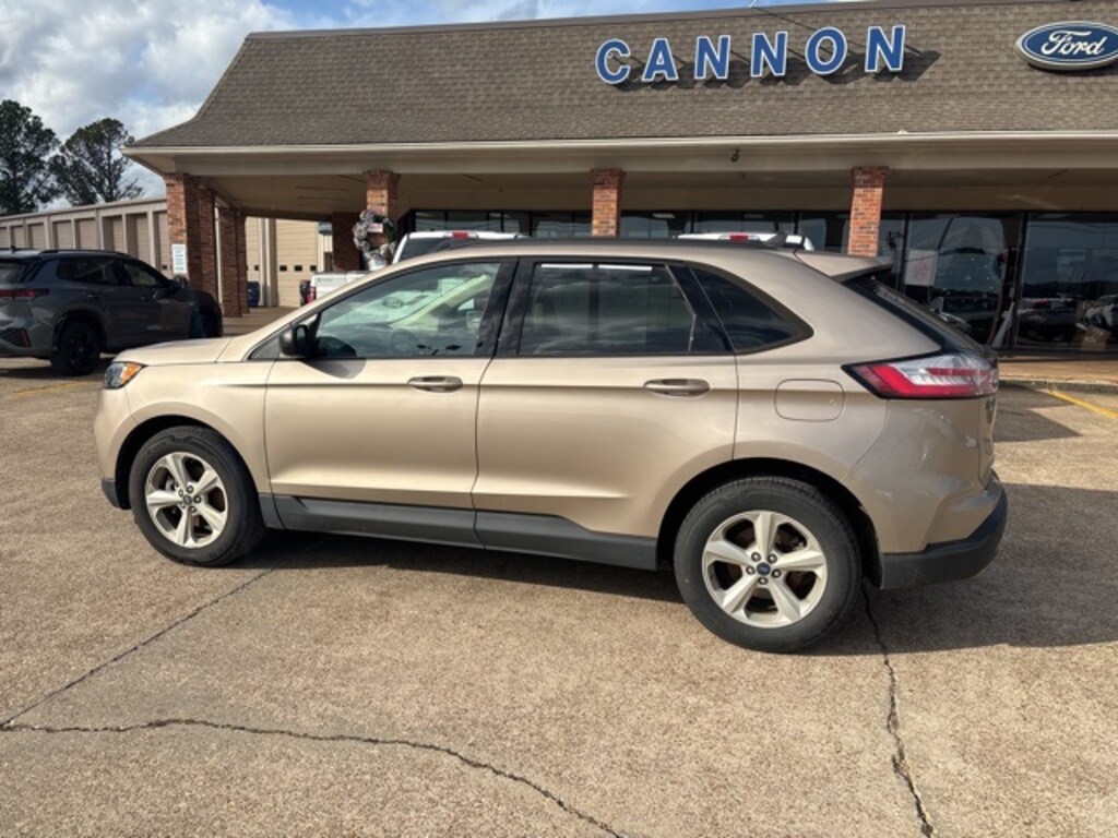 Certified 2020 Ford Edge SE SUV