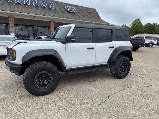 2022 Ford Bronco 4-Door Raptor's photo