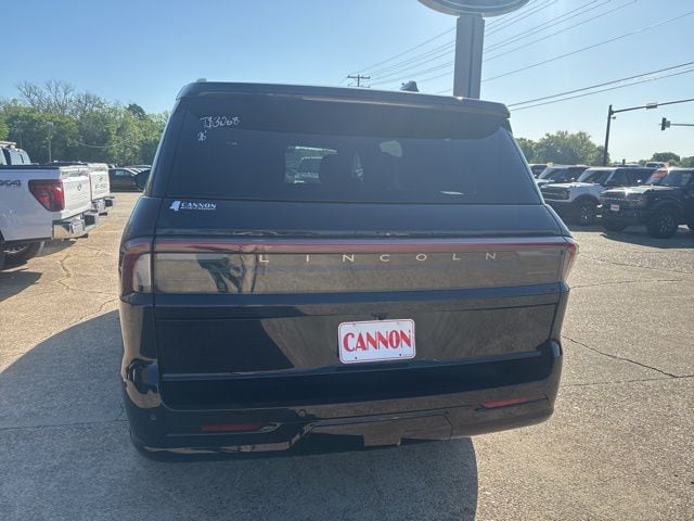 2026 Lincoln Navigator Reserve - Photo 8