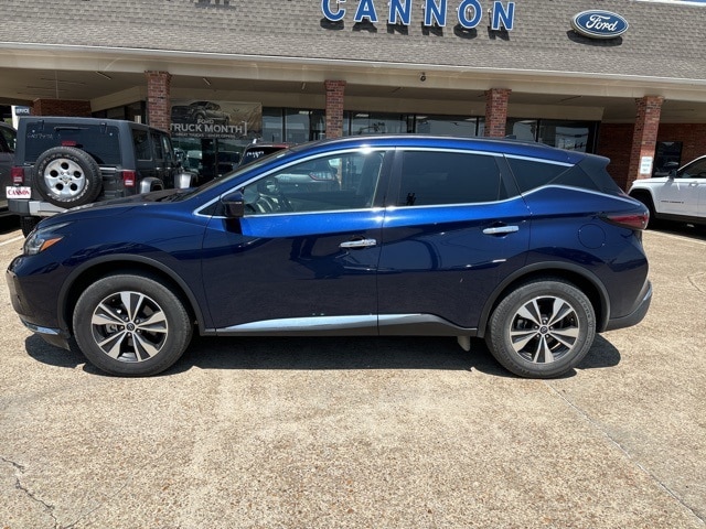 Used 2023 Nissan Murano SV with VIN 5N1AZ2BJ8PC101982 for sale in Starkville, MS