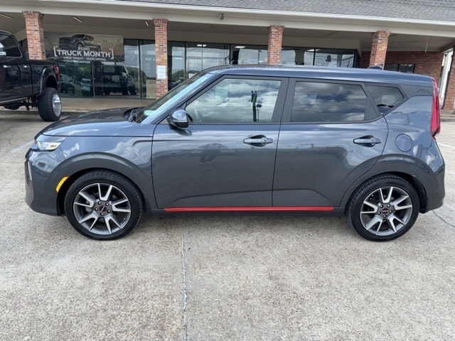 Used 2022 Kia Soul GT-Line with VIN KNDJ63AU5N7799987 for sale in Starkville, MS