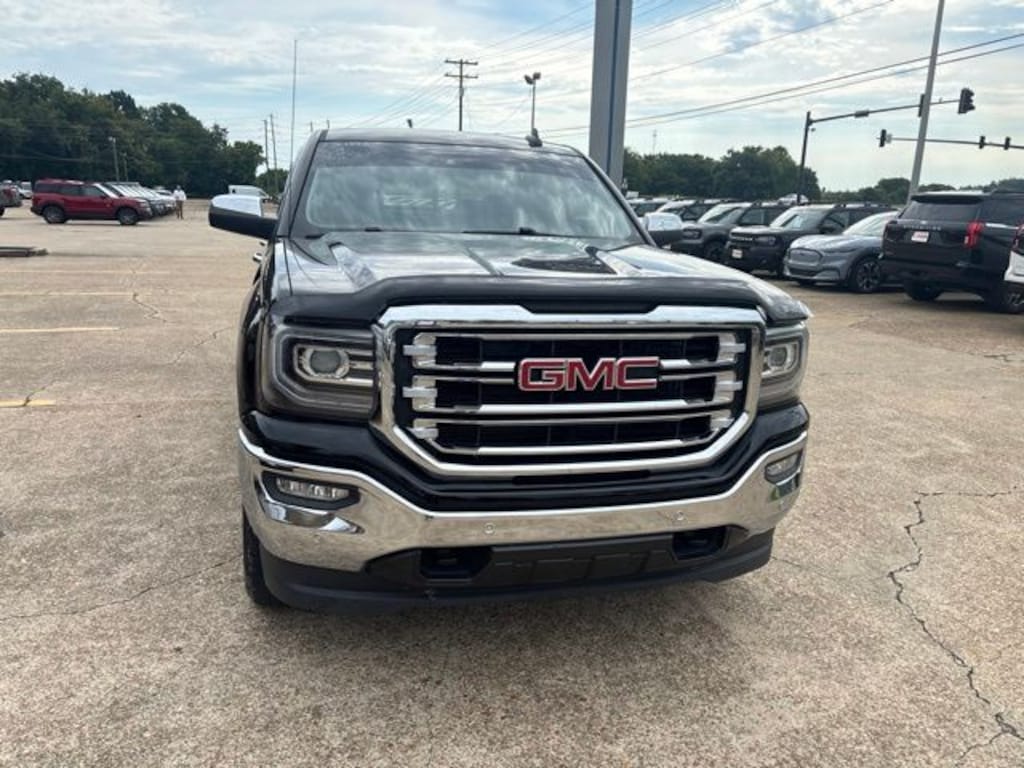 Used 2018 GMC Sierra 1500 SLT Crew Cab Short Bed Truck