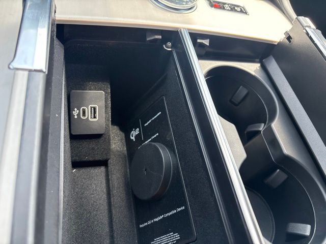 2027 Lincoln Navigator Reserve - Photo 23