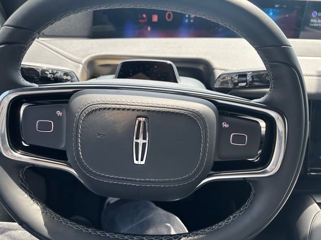 2027 Lincoln Navigator Reserve - Photo 17