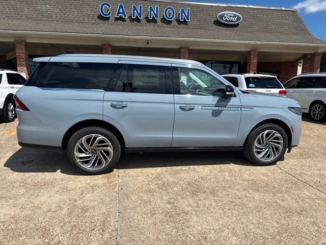 2026 Lincoln Navigator Reserve - Photo 6
