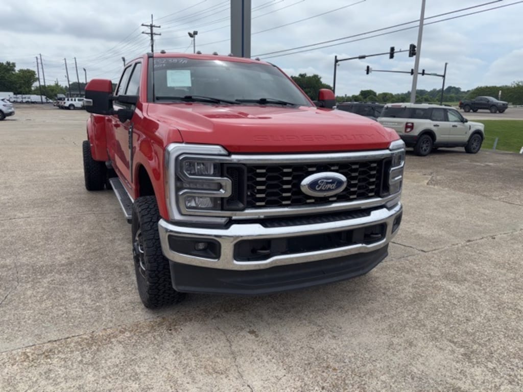 Certified 2023 Ford F-350 Lariat Super Duty CREW CAB LONG BED TRUCK