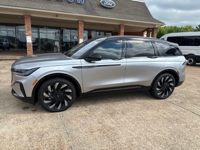 2026 Lincoln Nautilus Reserve AWD's photo