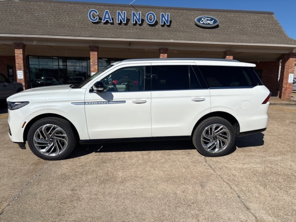 New 2026 Lincoln Navigator Reserve SUV