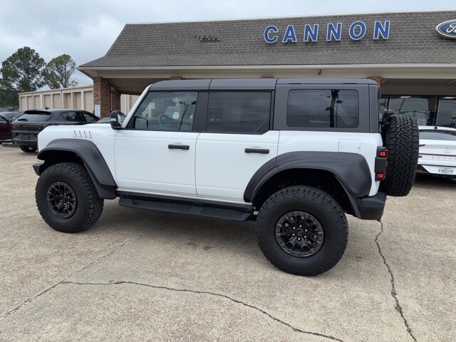 2022 Ford Bronco Raptor photo 3