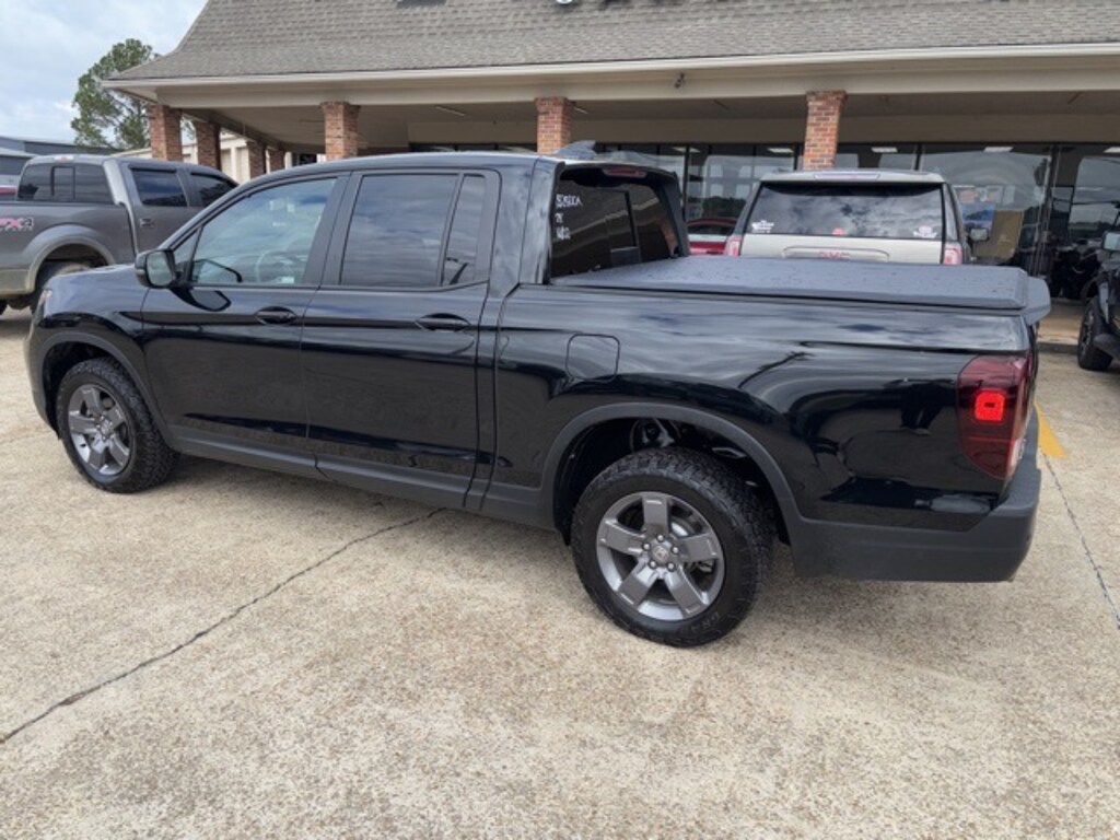 Used 2024 Honda Ridgeline TrailSport Truck Crew Cab