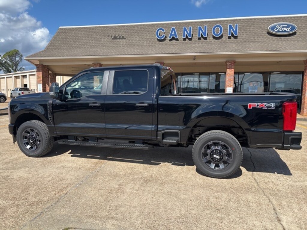 New 2026 Ford F-250 Truck Crew Cab