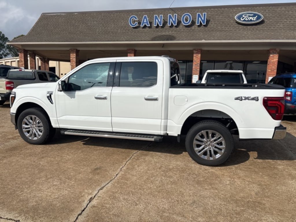 New 2025 Ford F-150 Lariat Truck SuperCrew Cab