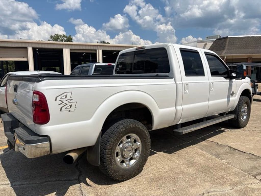 Used 2014 Ford F-250 XLT Truck Crew Cab