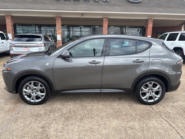 2024 Dodge Hornet R/T photo 2