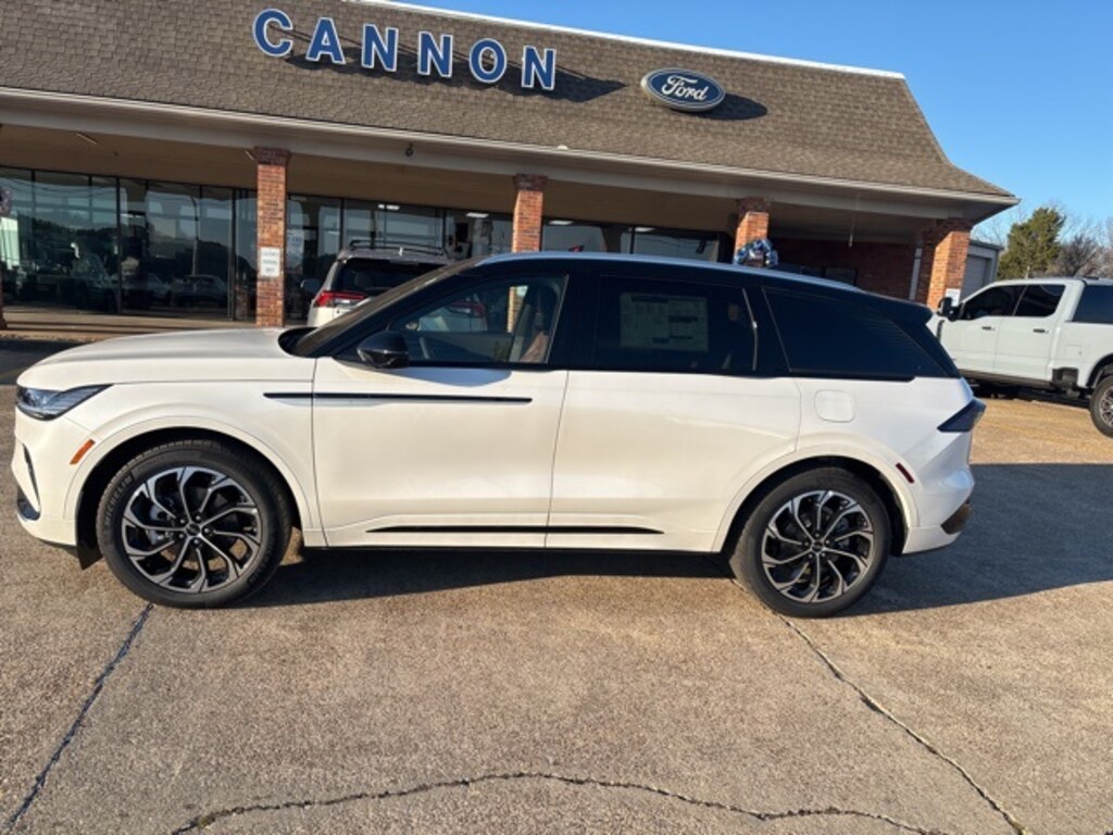 New 2026 Lincoln Nautilus Reserve SUV