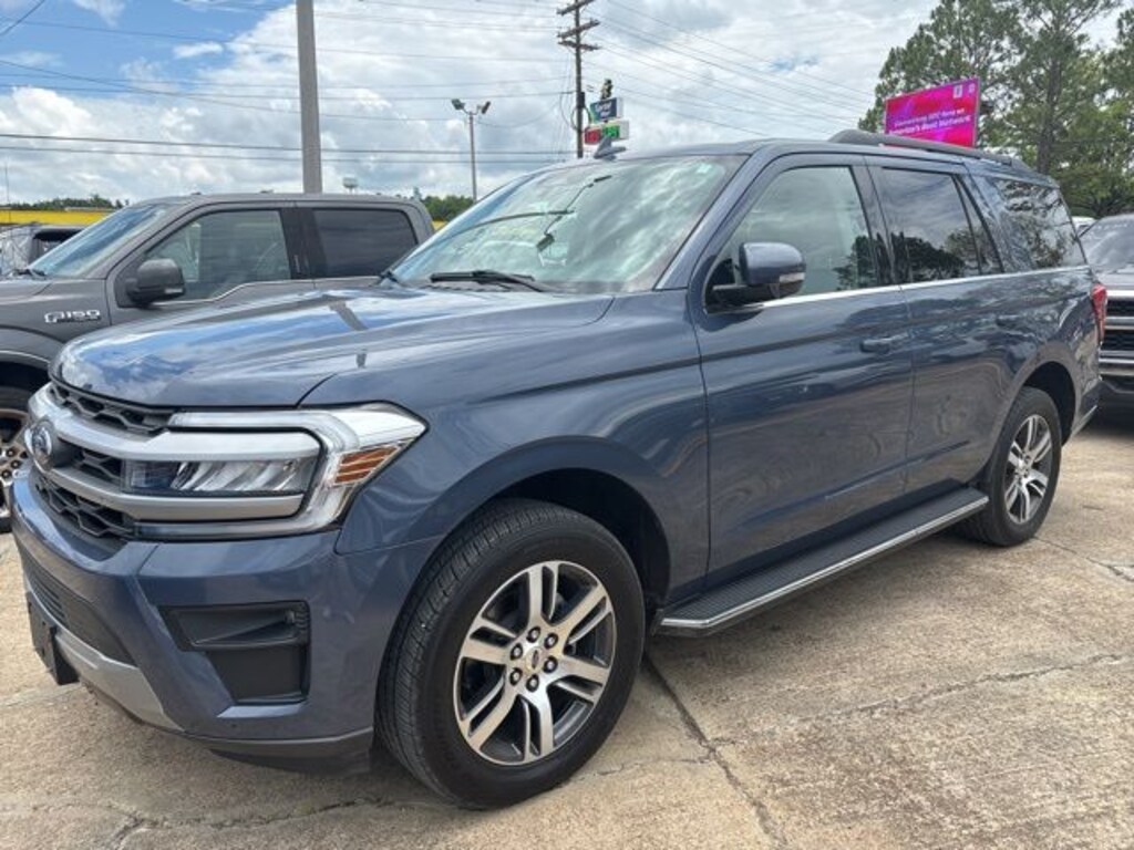 Used 2022 Ford Expedition XLT SUV