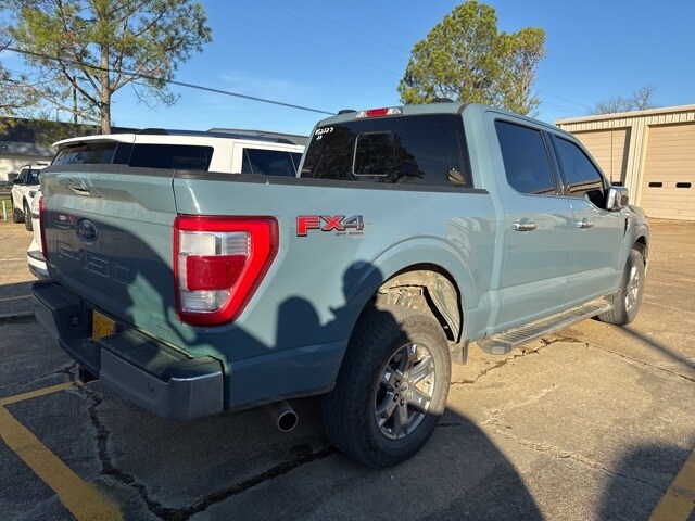 2023 Ford F-150 Lariat photo 2