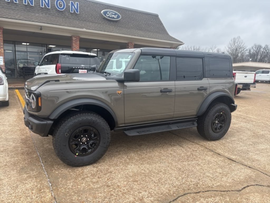 New 2025 Ford Bronco Badlands SUV