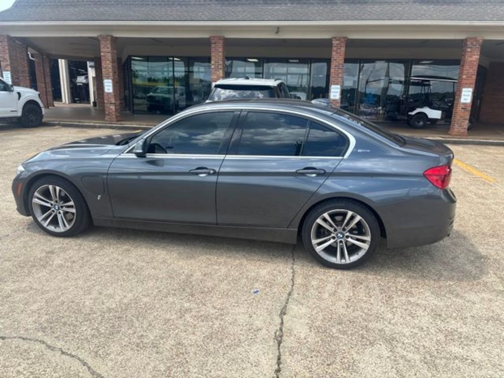 Certified 2018 BMW 330e iPerformance Sedan