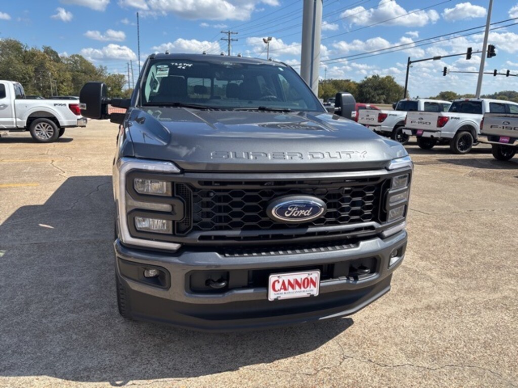 New 2026 Ford F-250 Truck Crew Cab