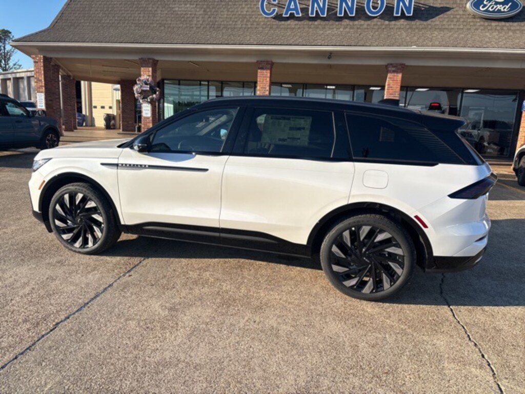 New 2026 Lincoln Nautilus Reserve SUV