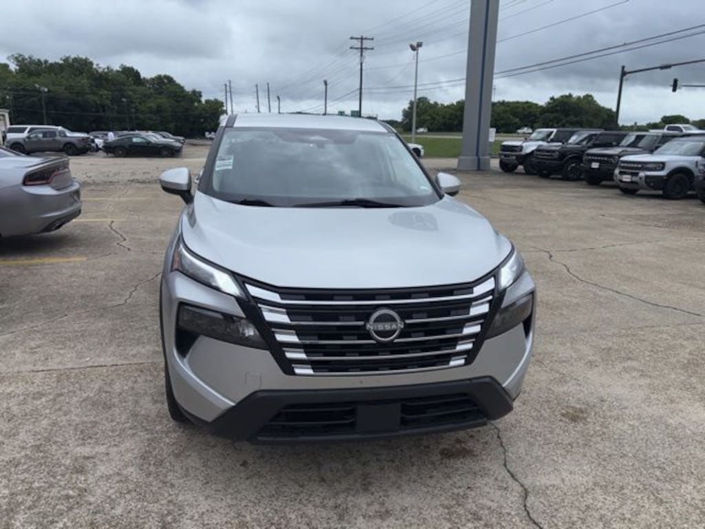 Certified 2024 Nissan Rogue SV SUV