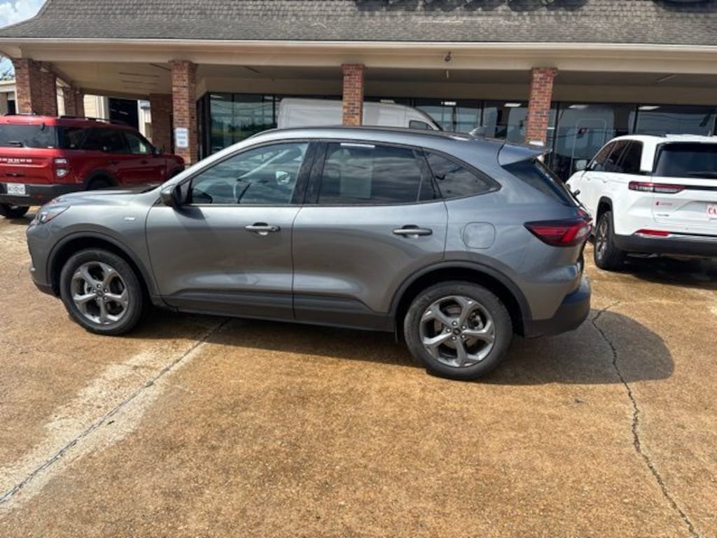Certified 2025 Ford Escape ST-Line Select SUV