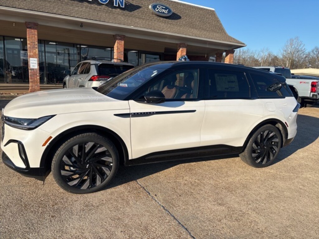 New 2026 Lincoln Nautilus Reserve SUV