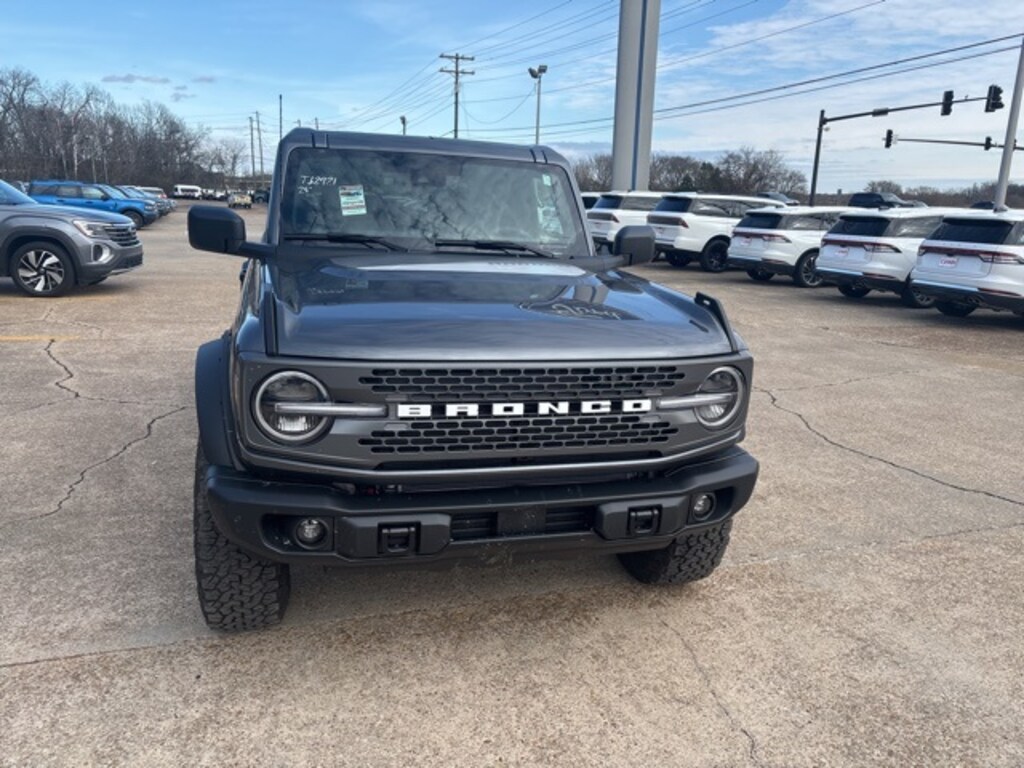 New 2025 Ford Bronco Badlands SUV