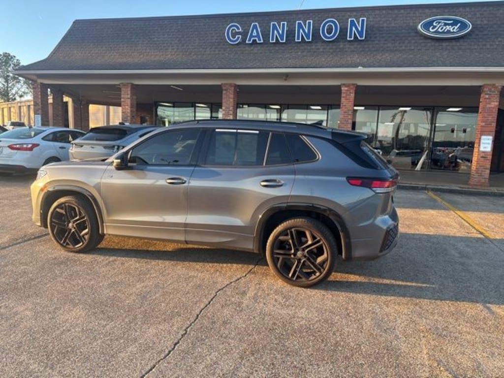Used 2025 Volkswagen Tiguan 2.0T SE R-Line Black SUV