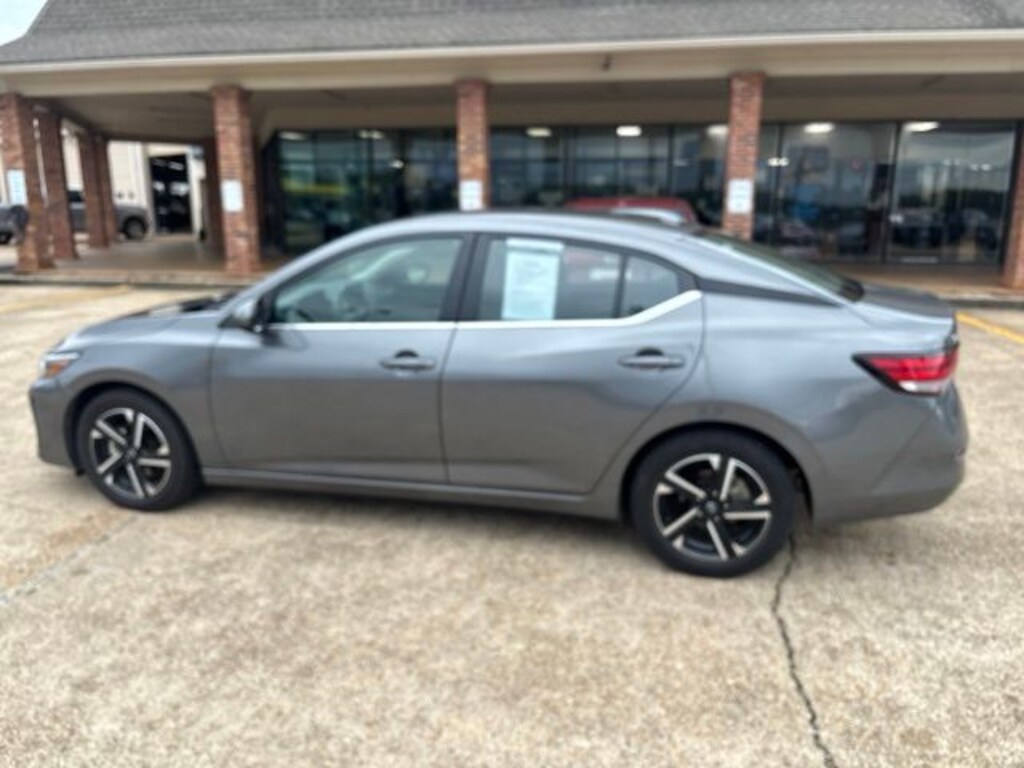 Used 2024 Nissan Sentra SV Sedan