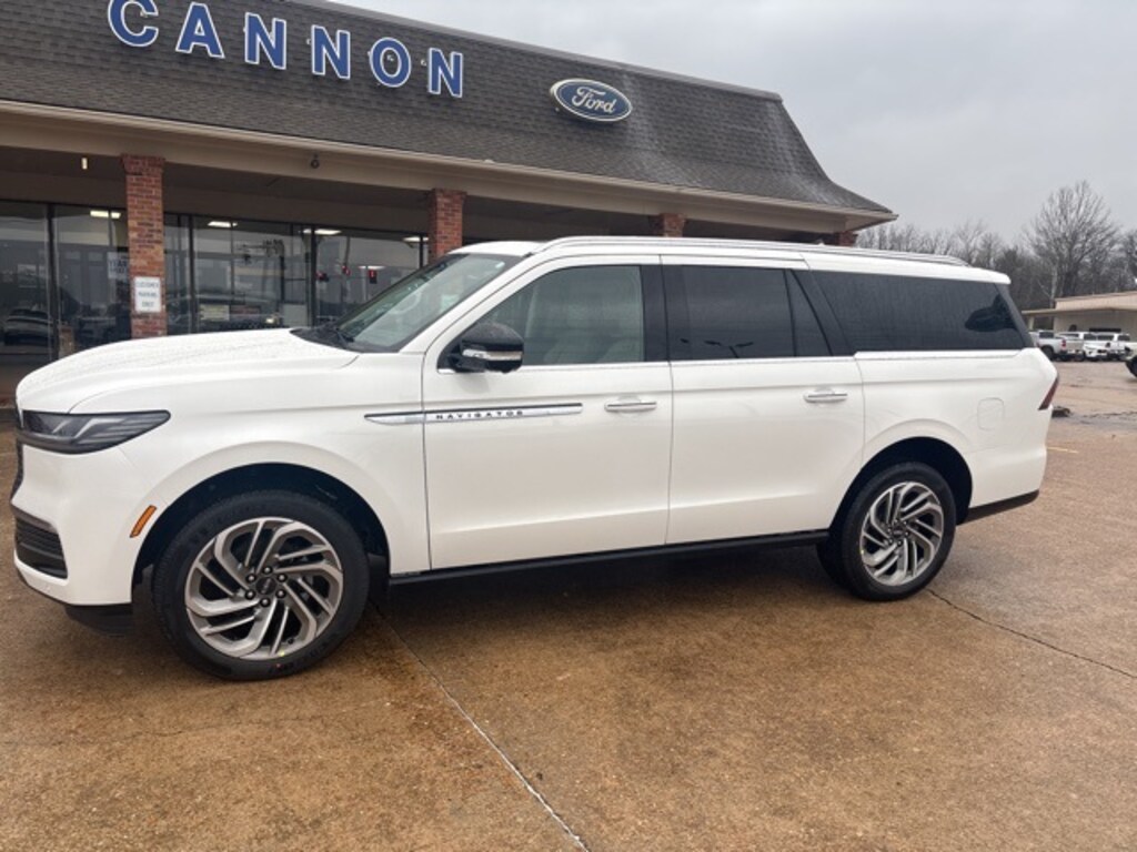 New 2026 Lincoln Navigator L Reserve SUV