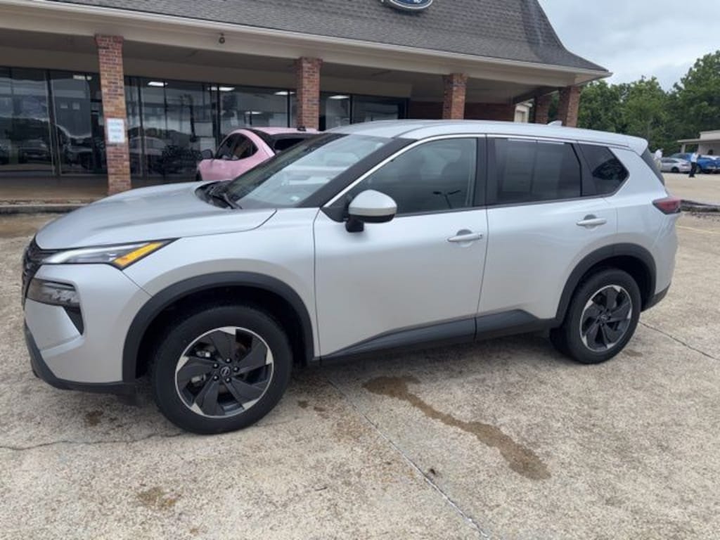 Certified 2024 Nissan Rogue SV SUV