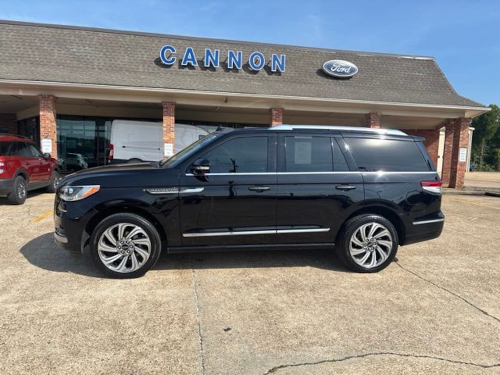 Certified 2023 Lincoln Navigator Reserve SUV