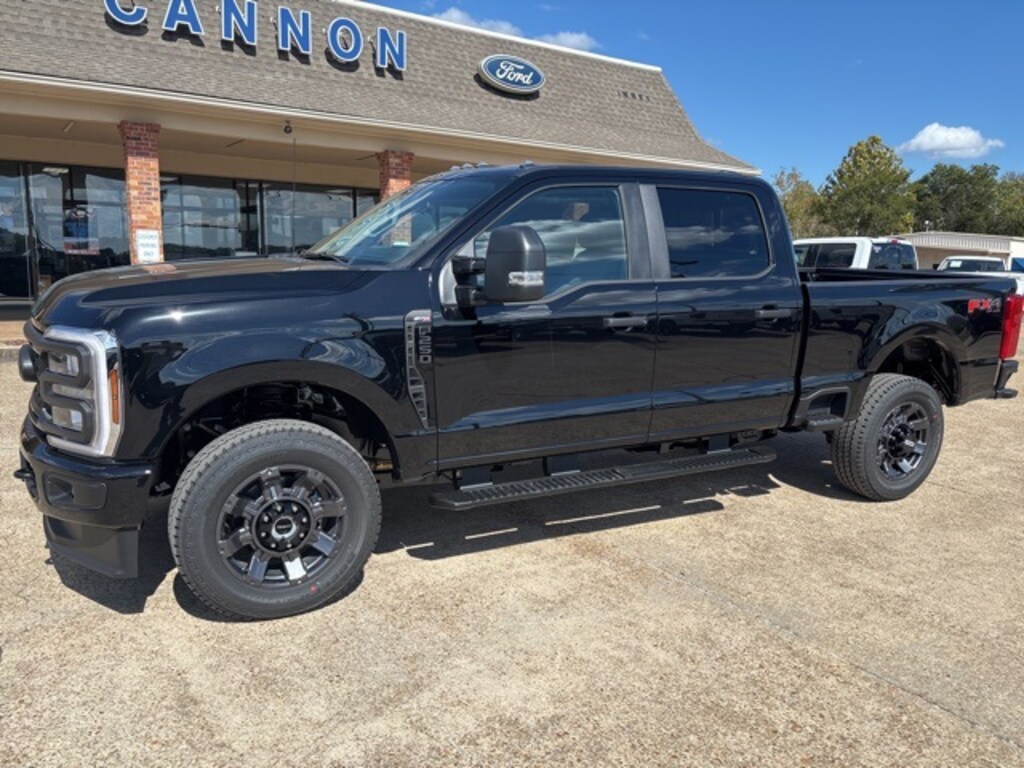 New 2026 Ford F-250 Truck Crew Cab