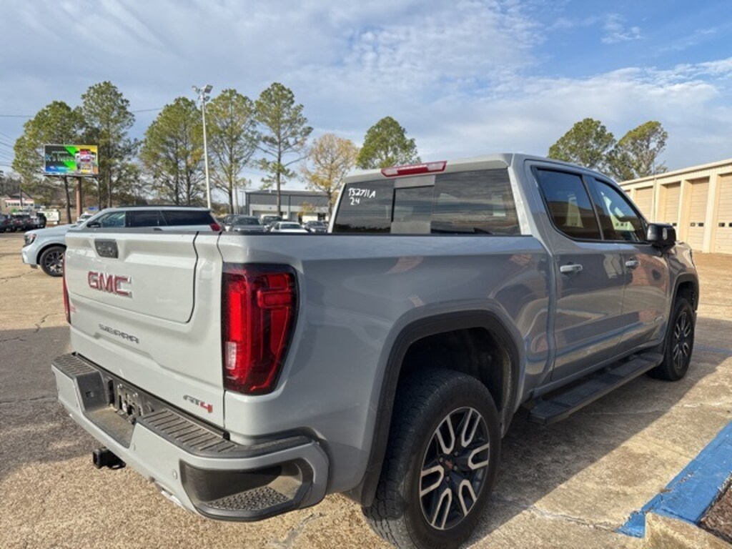 Used 2024 GMC Sierra 1500 AT4 Truck Crew Cab