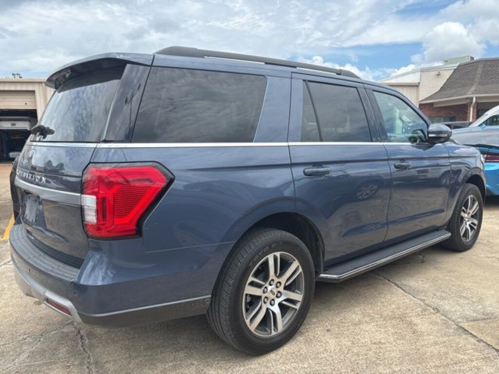 Used 2022 Ford Expedition XLT SUV